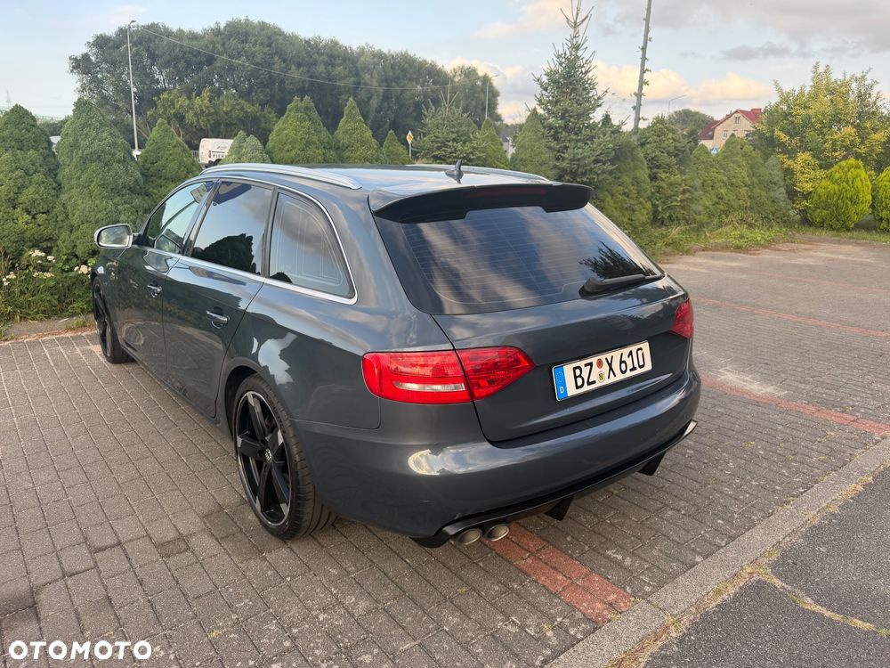 Audi A4 Avant - 21