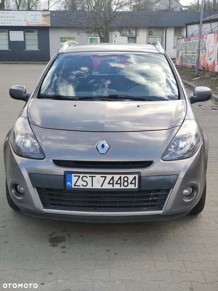 Renault Clio - 1