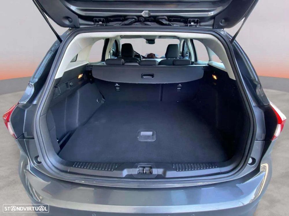 Ford Focus SW - 13