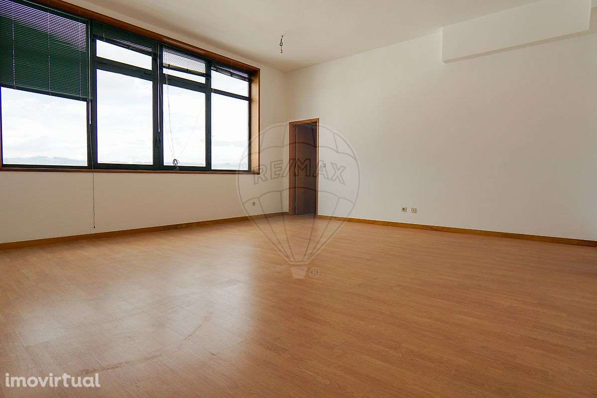 Escritório  para arrendamento - Grande imagem: 3/11