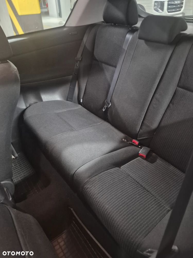Toyota Corolla 1.4 D-4D Luna - 23