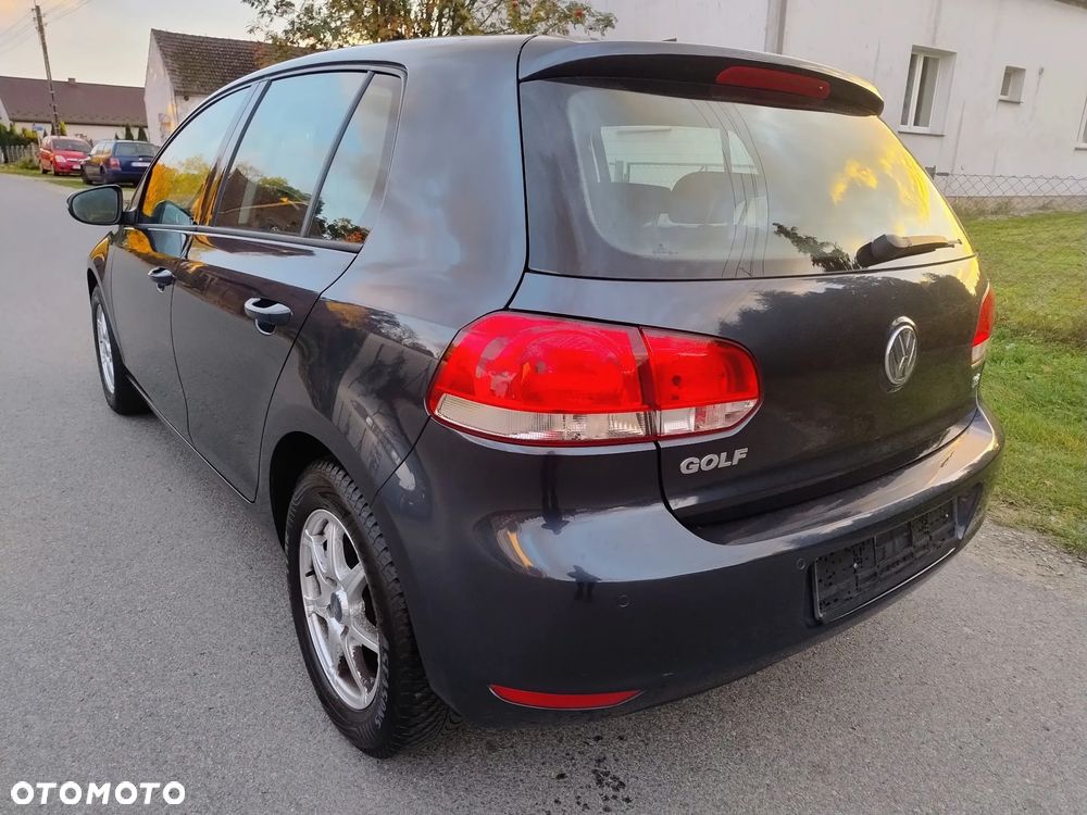 Volkswagen Golf 1.6 Trendline - 29