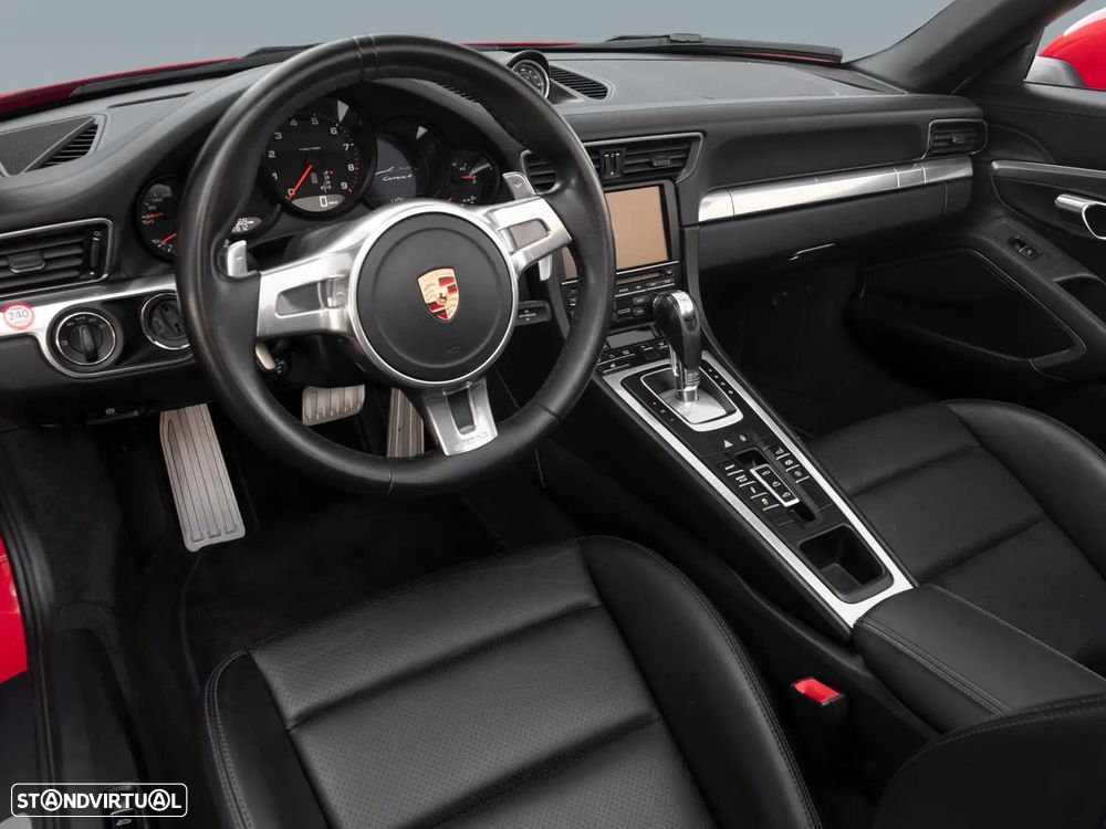 Porsche 911 (991) Carrera 4 Cabriolet PDK - 24