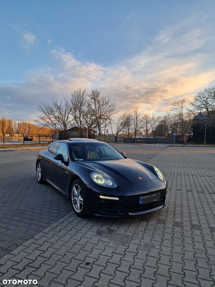 Porsche Panamera Diesel - 1