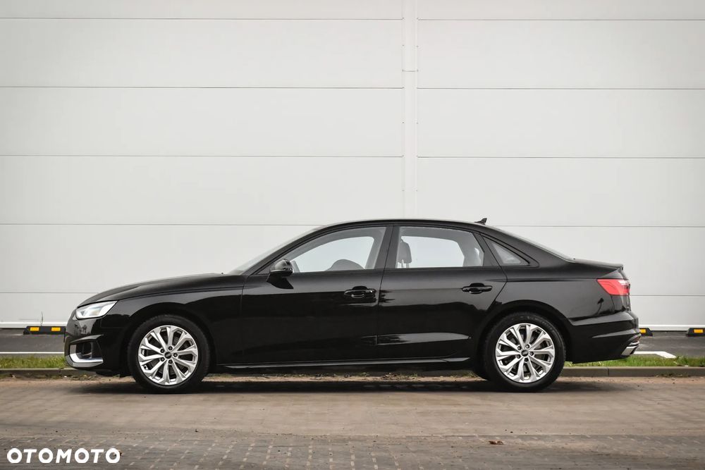 Audi A4 Limousine 35 TFSI S tronic - 13