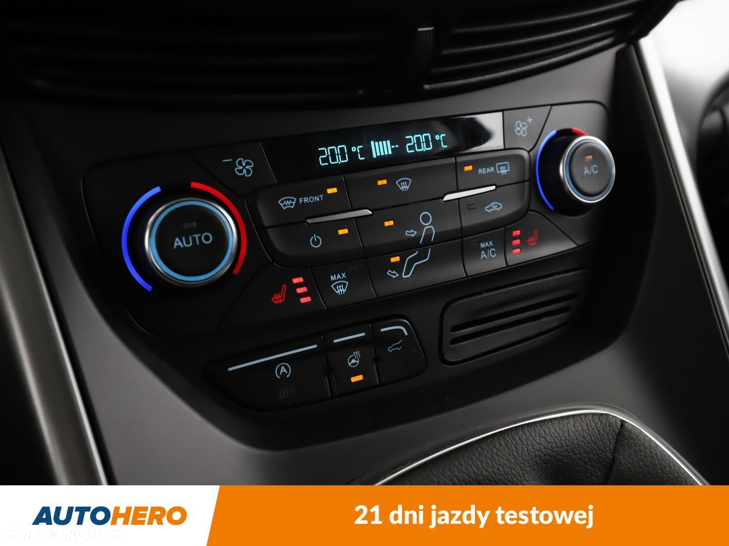 Ford Kuga - 25