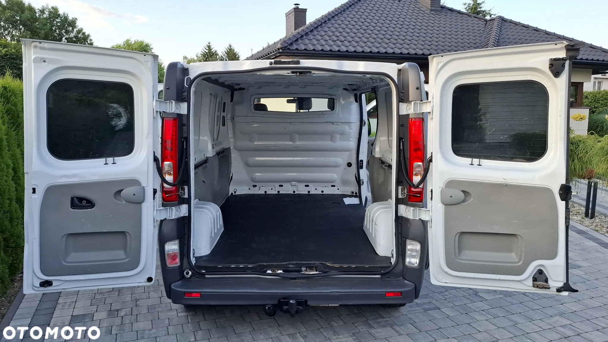 Opel VIVARO - 13