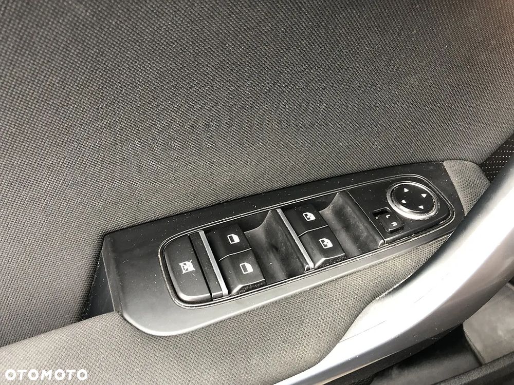 Kia Ceed 1.5 T-GDI L - 22