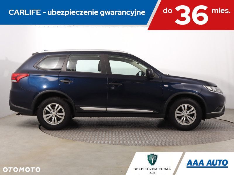 Mitsubishi Outlander - 8