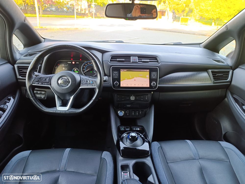 Nissan Leaf 40 kWh N-Connecta - 8