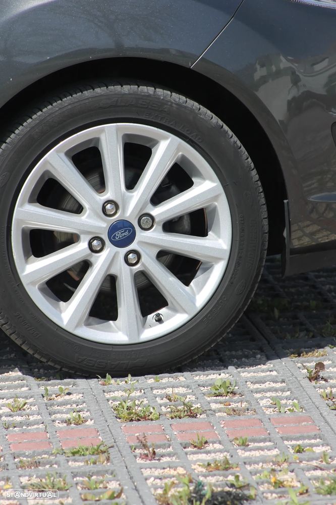 Ford Fiesta 1.5 TDCi Titanium - 10