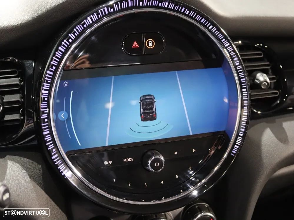 MINI Cabrio Cooper Premium Classic Auto - 27