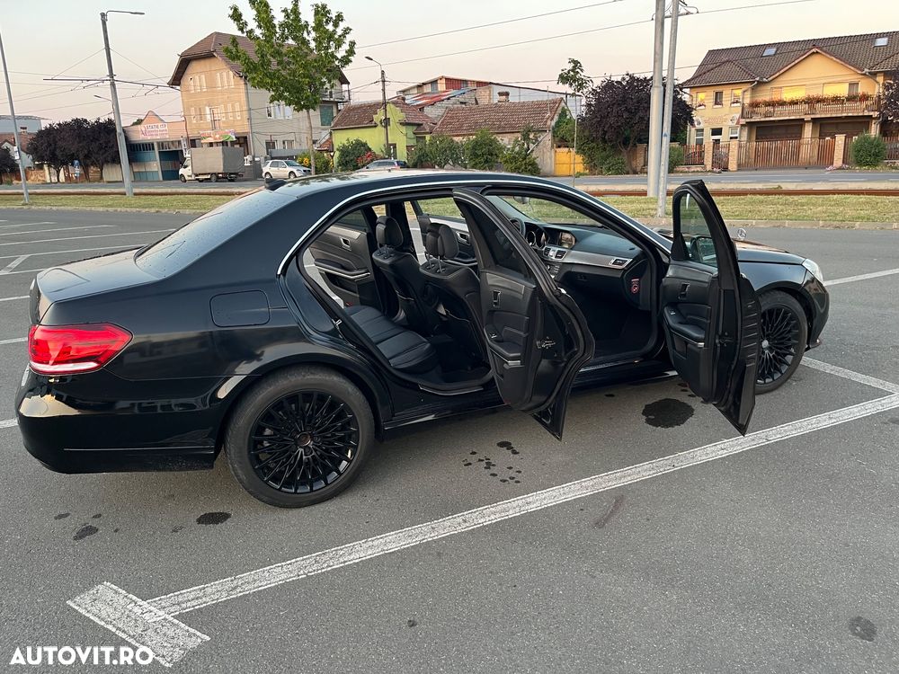 Mercedes-Benz E 220 BlueTEC 9G-TRONIC - 11