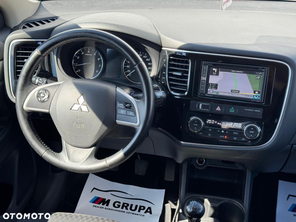 Mitsubishi Outlander 2.0 Intense + 2WD - 22