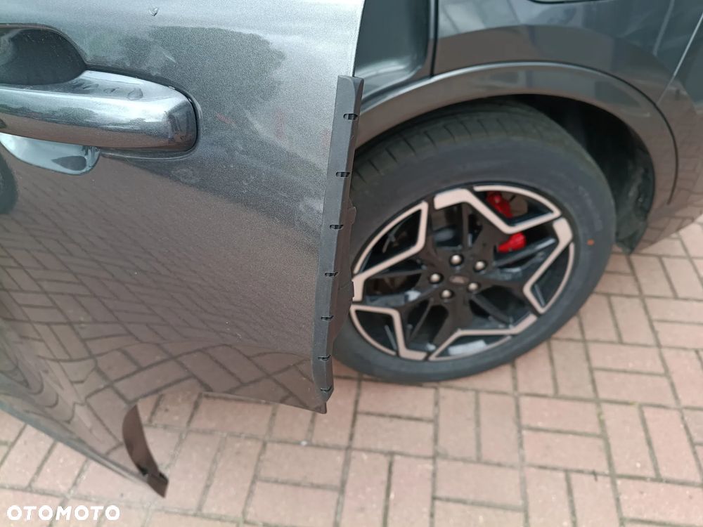 Ford Kuga 2.5P PHEV FWD ST-Line X - 21
