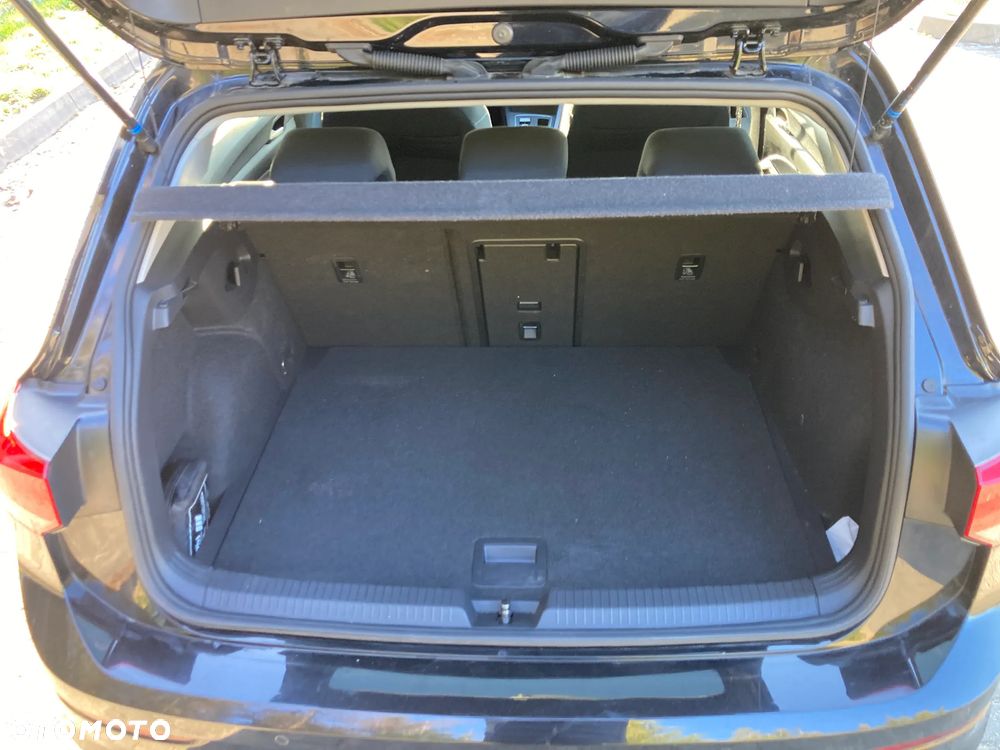 Volkswagen Golf 1.5 eTSI OPF DSG Style - 18