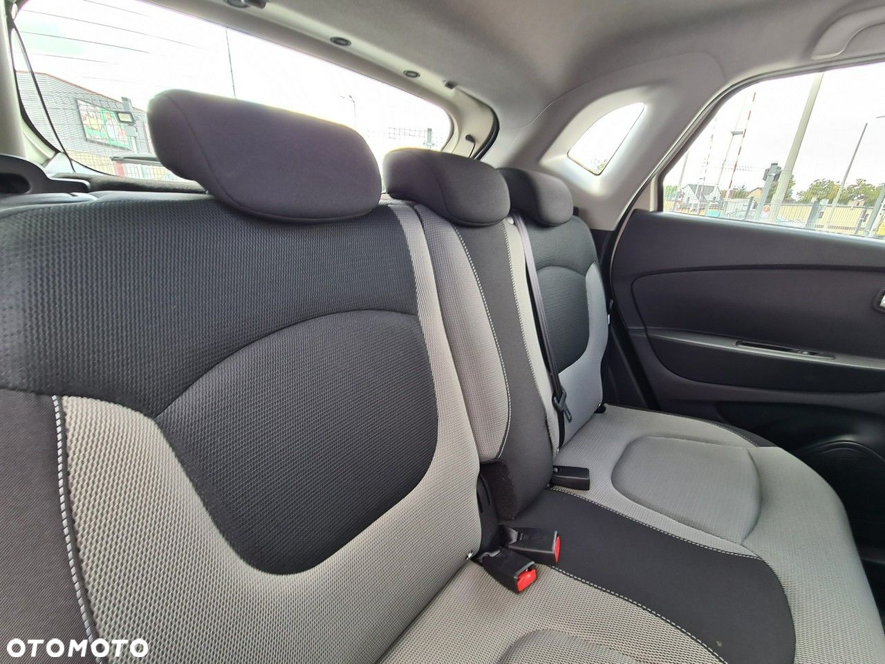 Renault Captur 1.5 dCi Energy Life - 27