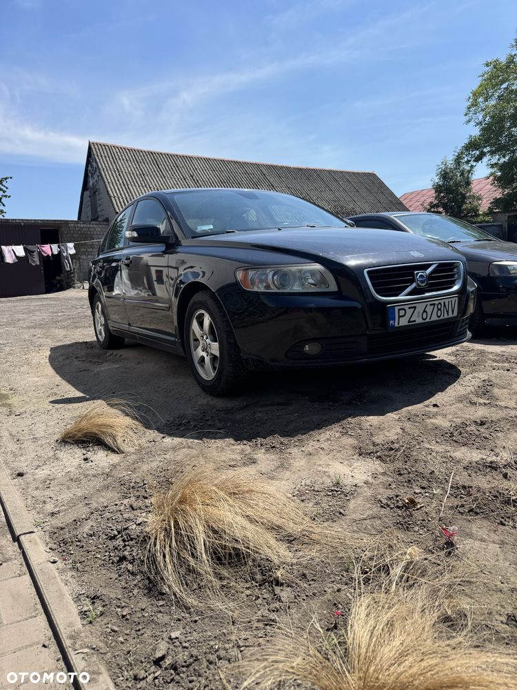 Volvo S40 - 1