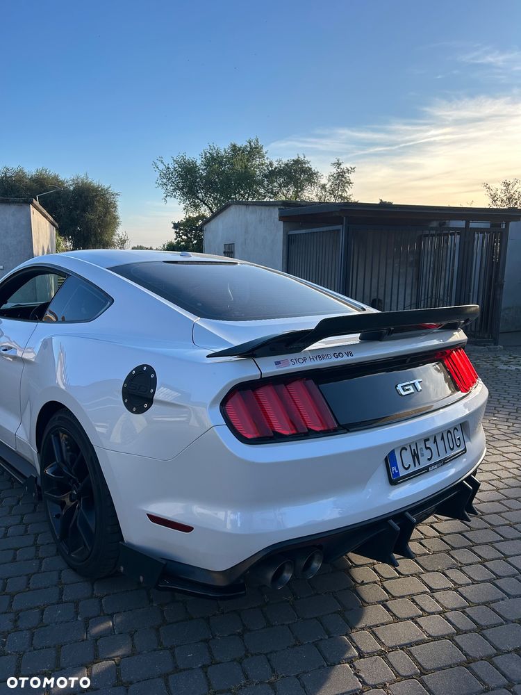 Ford Mustang - 9