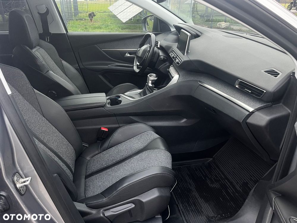 Peugeot 5008 - 20