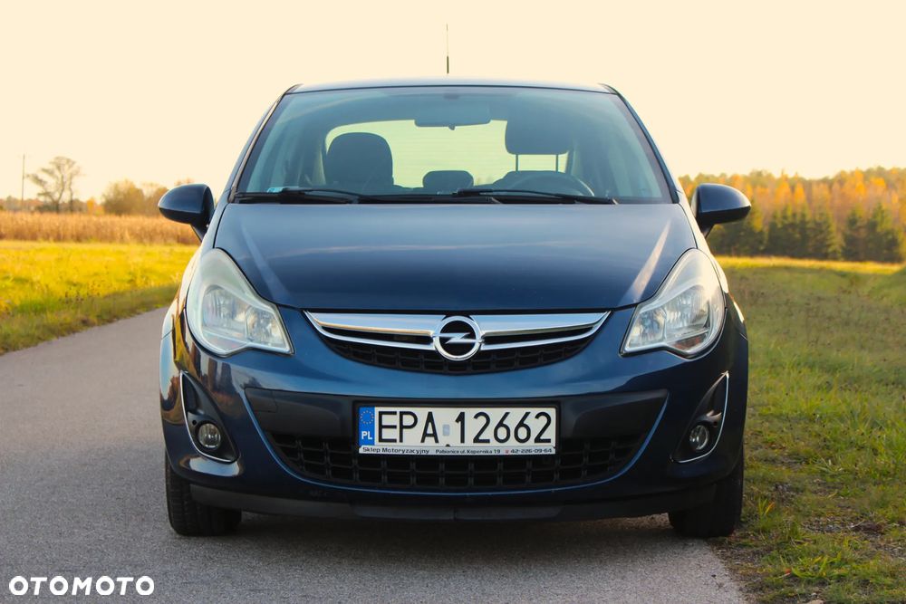 Opel Corsa 1.4 16V Satellite - 9