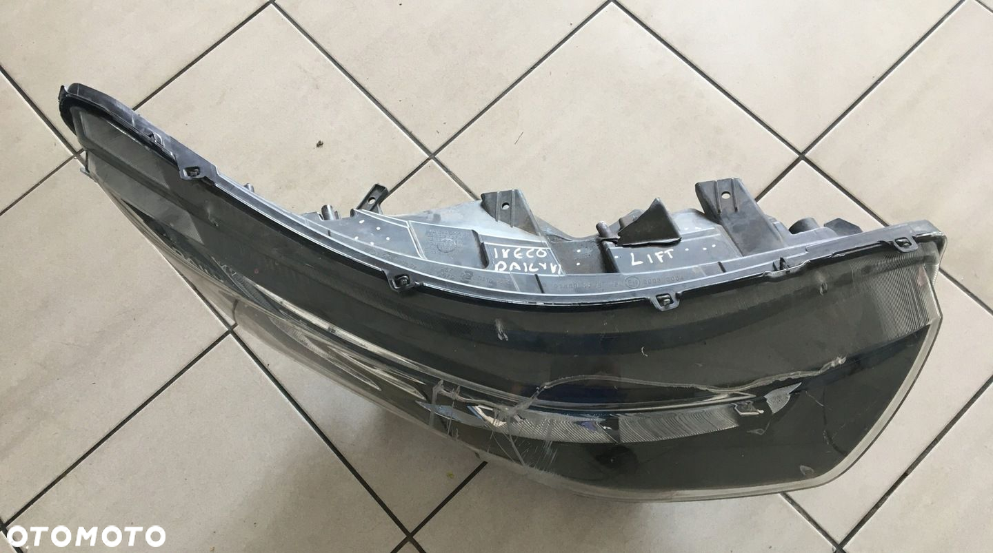 IVECO DAILY 19- LAMPA PRAWA REFLEKTOR PRAWY FULL LED 5802711799 USZKODZONY - 4