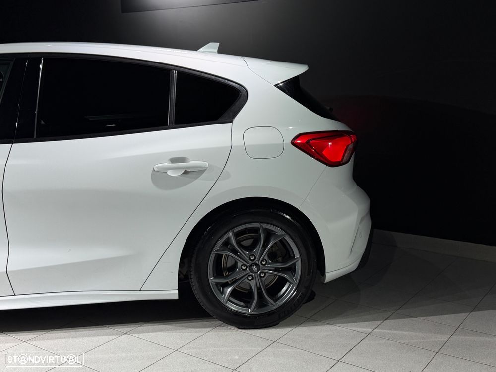 Ford Focus 1.0 EcoBoost ST-Line - 6