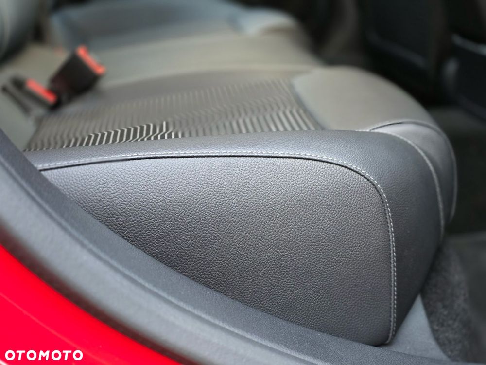 Mercedes-Benz Klasa A 180 7G-DCT - 11