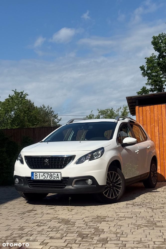 Peugeot 2008 1.2 Pure Tech Active - 2