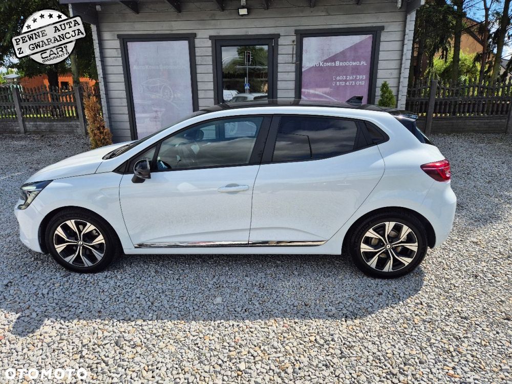 Renault Clio - 10