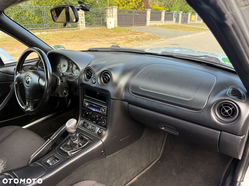 Mazda MX-5 1.6i 16V - 15
