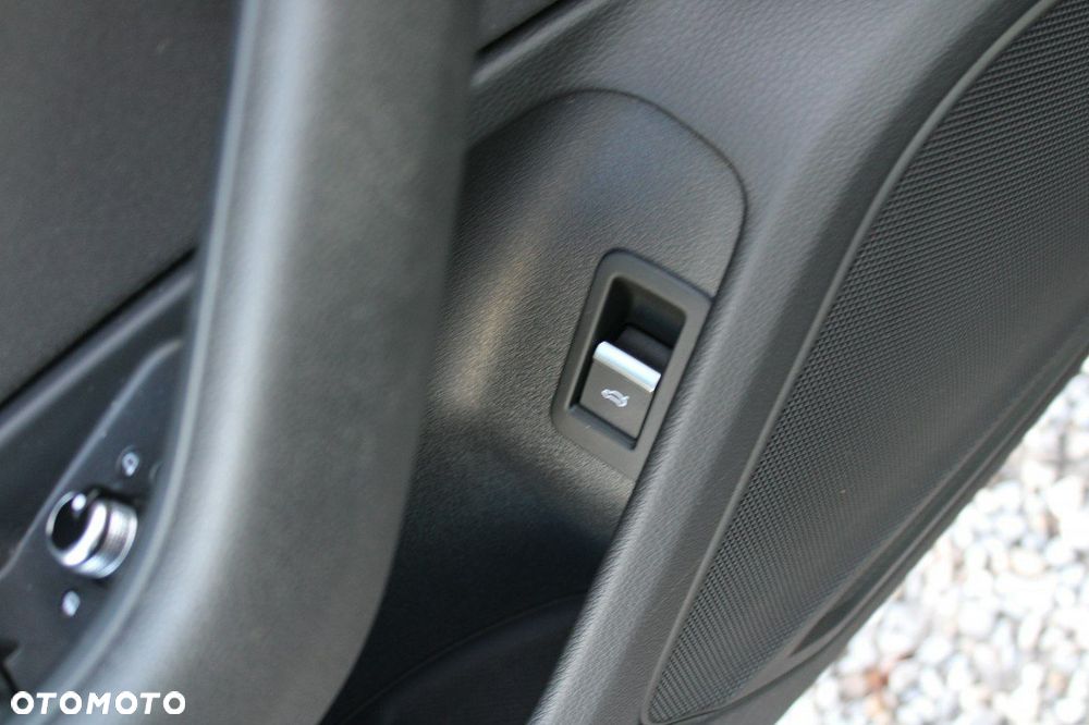 Audi A4 Limousine - 19