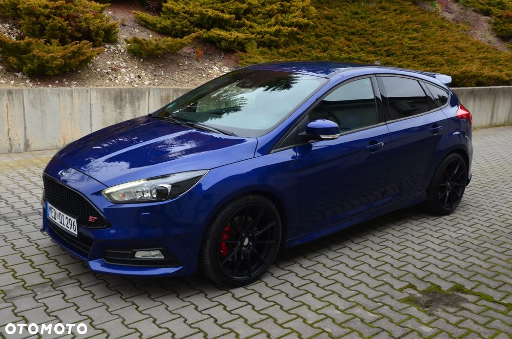Ford Focus 2.0 TDCi ST mit Leder-Sport-Paket - 7