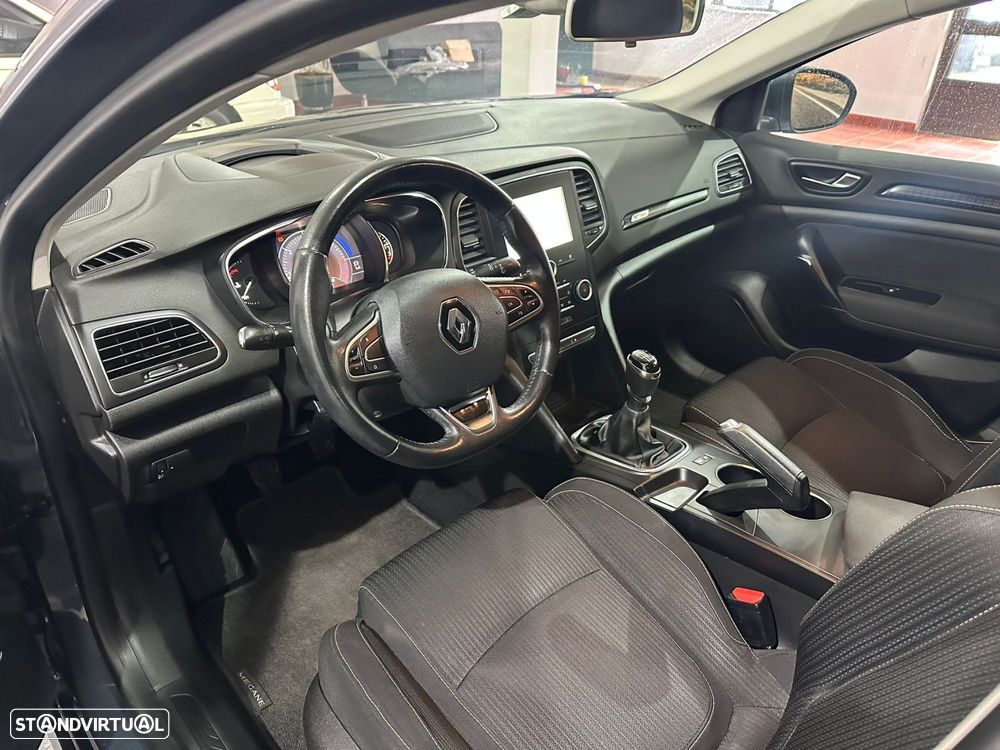 Renault Mégane 1.5 Blue dCi GT Line - 10