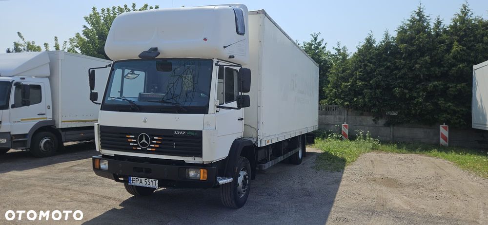 Mercedes-Benz 1317 - 3