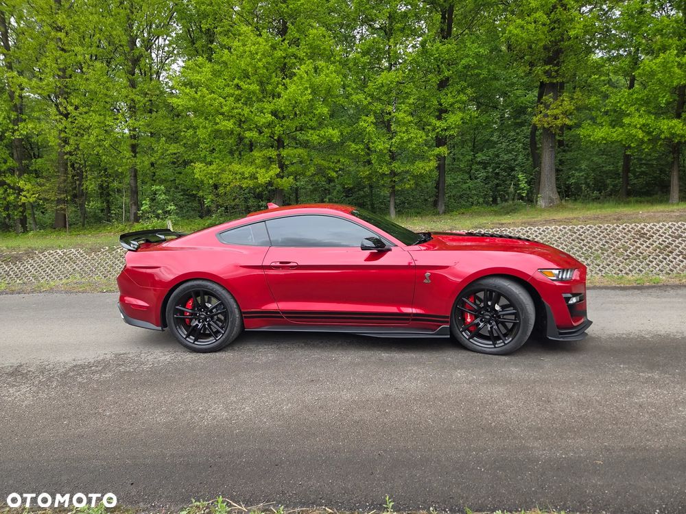 Ford Mustang - 12