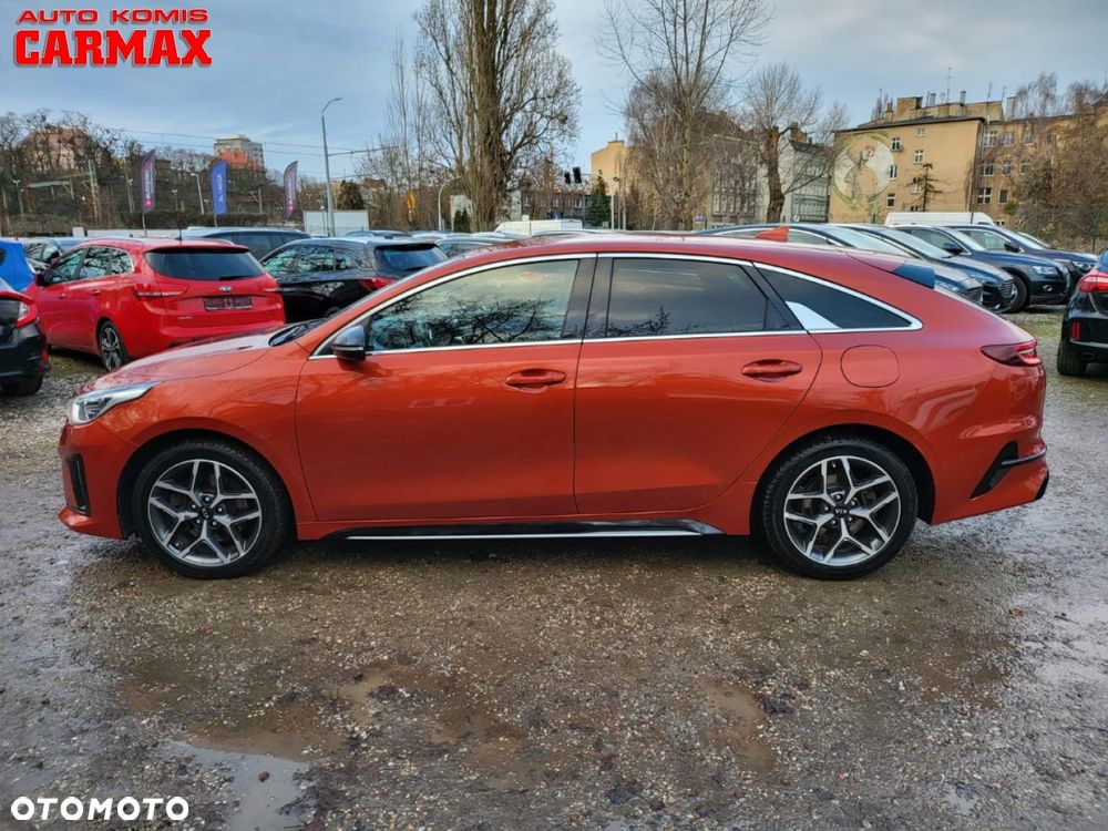 Kia ProCeed 1.6 CRDi SCR GT LINE - 4