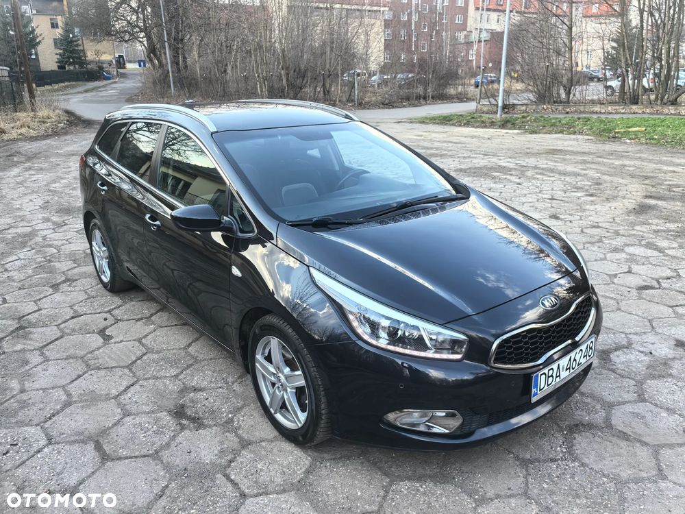 Kia Ceed 1.6 GDI Platinum Edition - 4