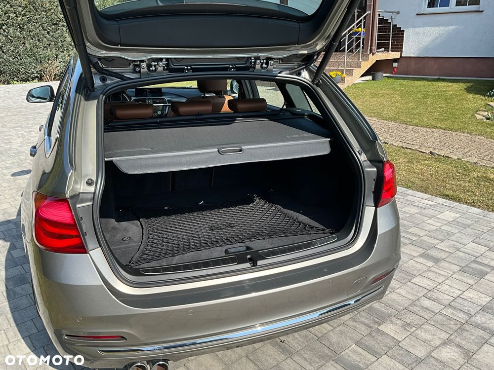 BMW Seria 3 320d Luxury Line - 11