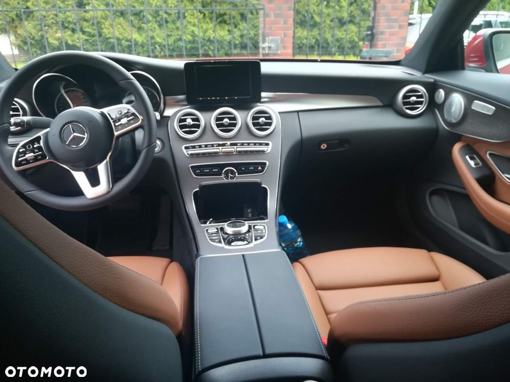Mercedes-Benz Klasa C 220 d 9G-TRONIC - 2