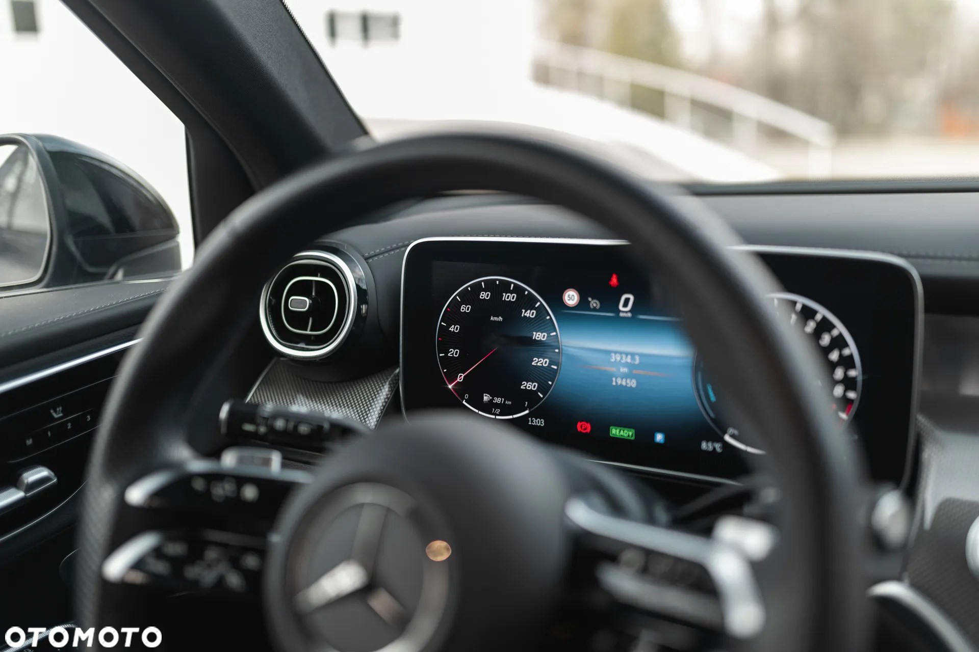 Mercedes-Benz GLC 300 e 4-Matic AMG Line - 21
