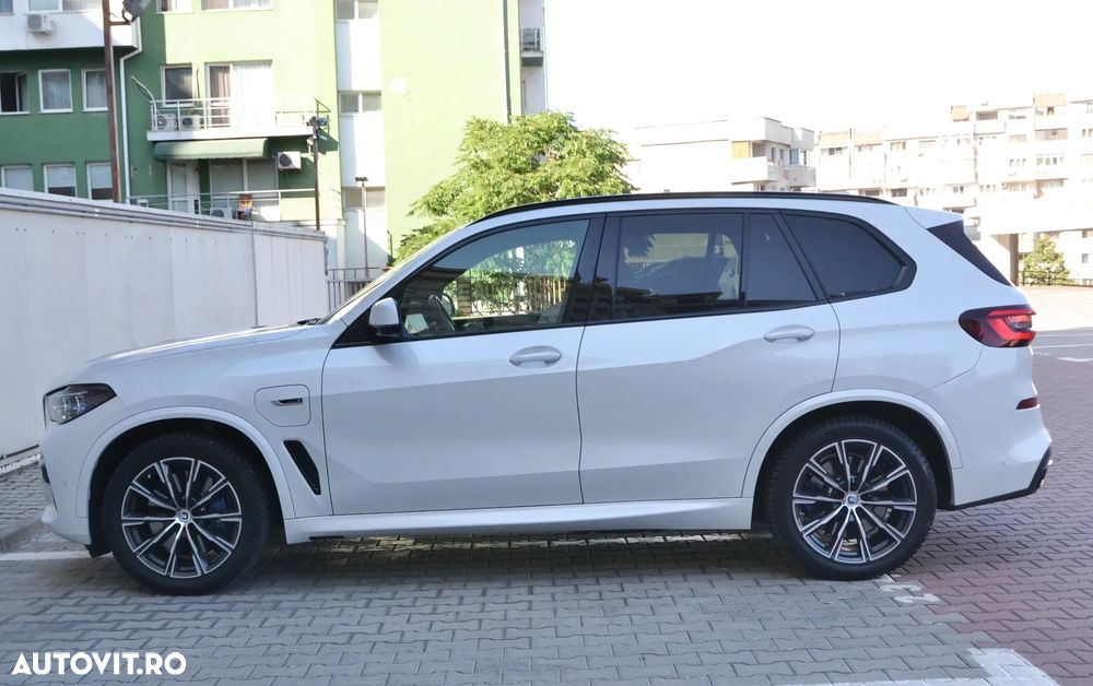 BMW X5 xDrive45e - 27