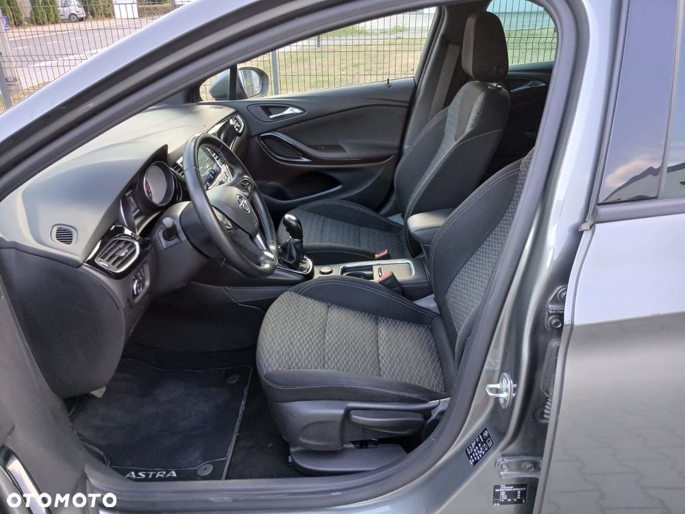 Opel Astra 1.4 Turbo Innovation - 25