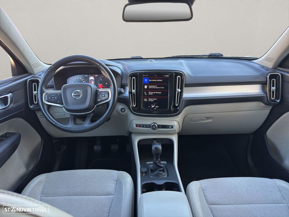 Volvo XC 40 2.0 D3 Momentum - 12