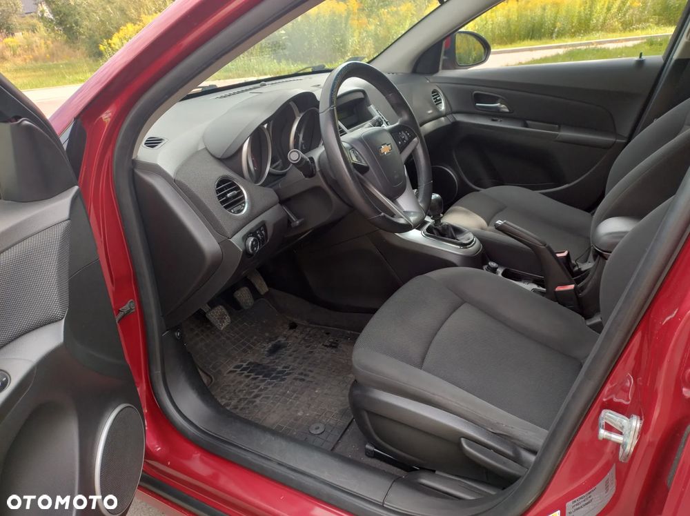 Chevrolet Cruze 1.6 LT - 20
