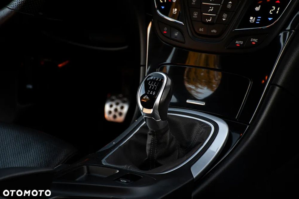 Opel Insignia 2.0 CDTI ecoFLEX Start/Stop Business Innovation - 39