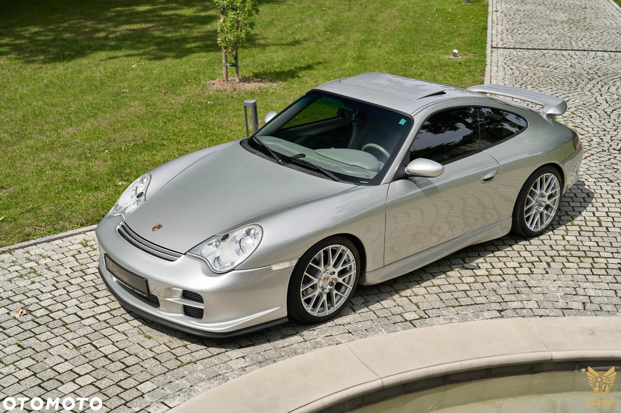 Porsche 911 Carrera - 29