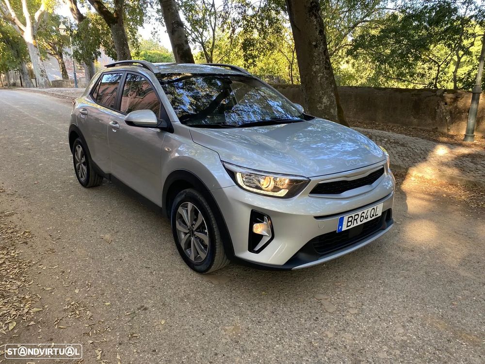 Kia Stonic 1.2 MPi Dynamic - 1