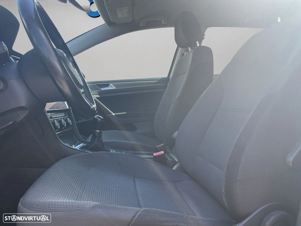 VW Golf Variant 1.6 TDi Confortline - 9