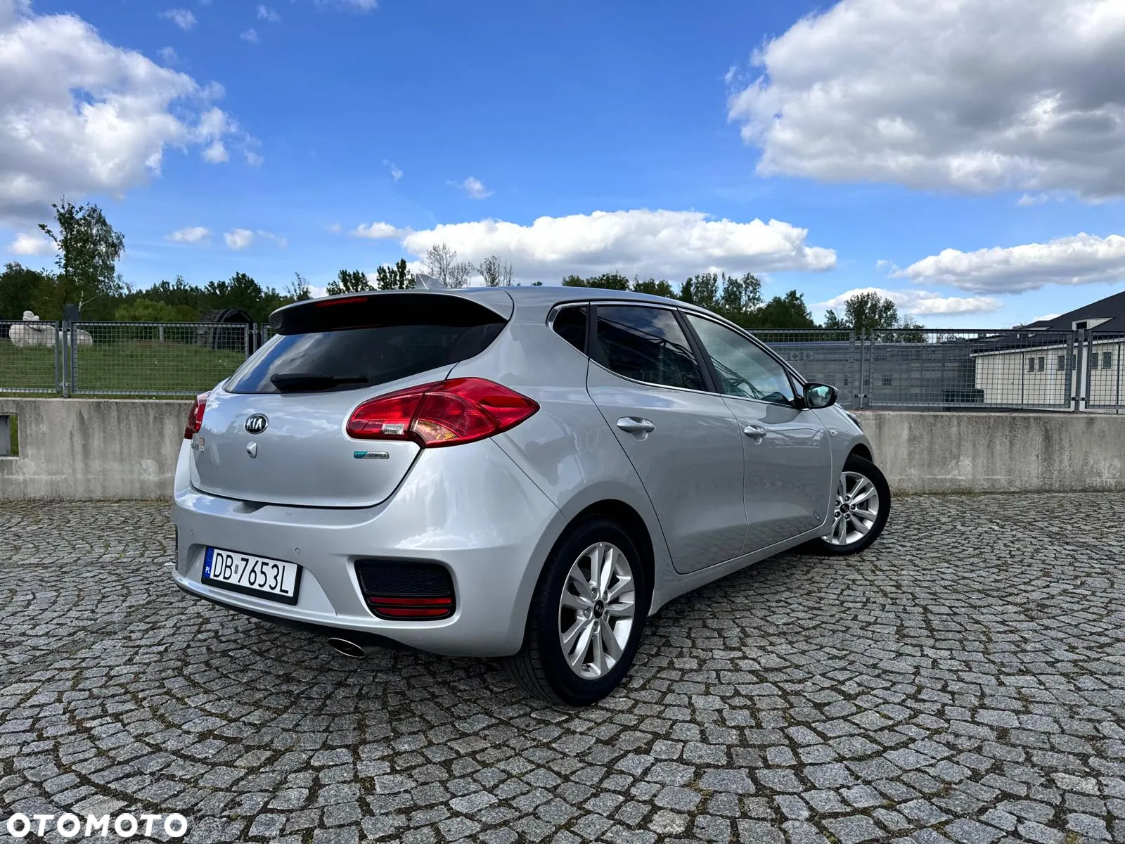 Kia Ceed 1.4 CVVT Dream Team Edition - 15